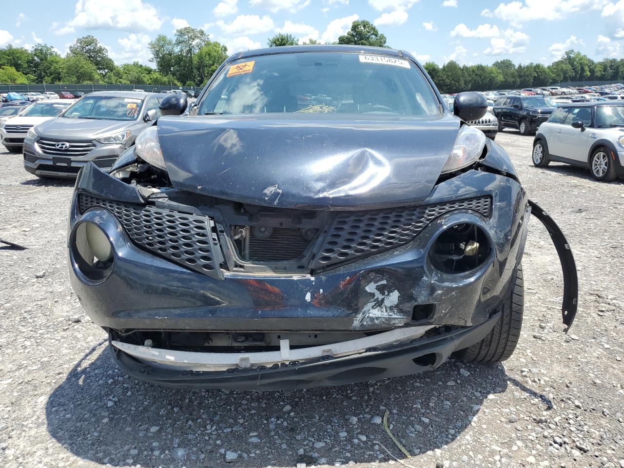 2011 Nissan Juke S VIN: JN8AF5MR7BT007574 Lot: 63315825