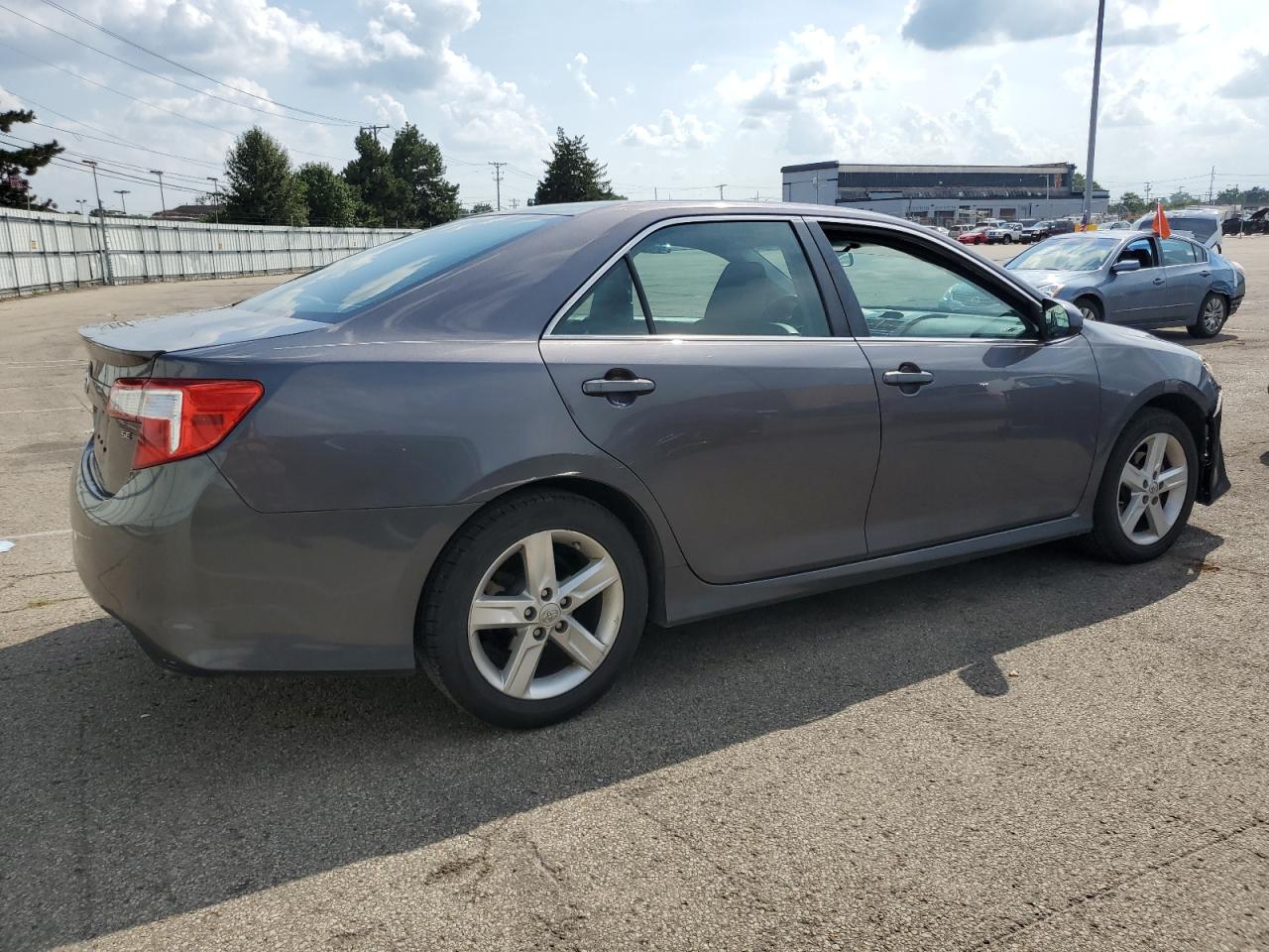4t1bf1fk0eu827935 4T1BF1FK0EU827935 2014 Toyota Camry L