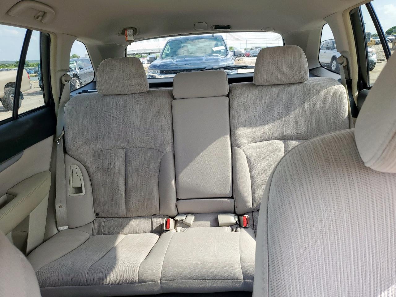 2014 Subaru Outback 2.5I Premium VIN: 4S4BRCCC2E3203690 Lot: 64846375