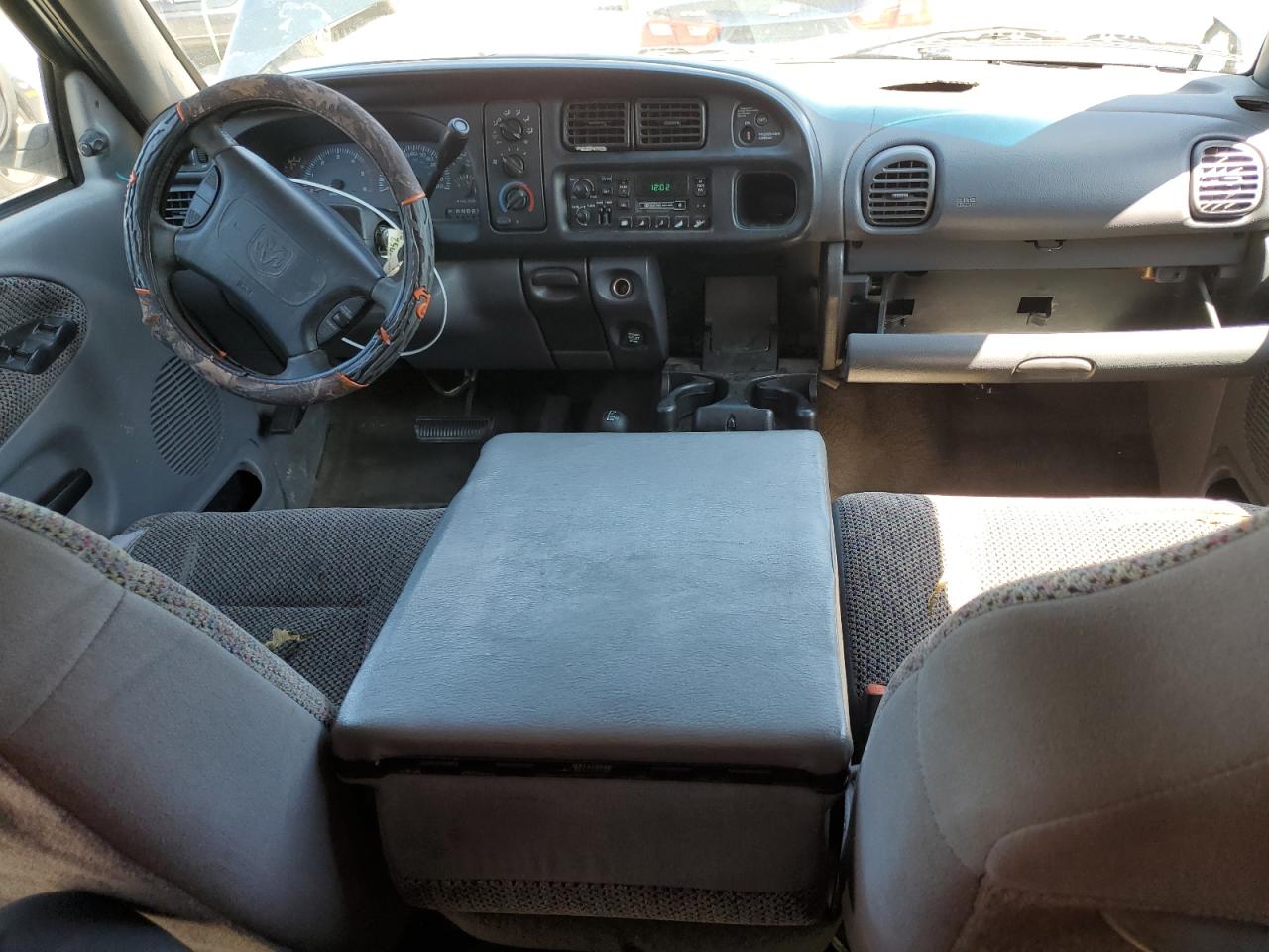 1999 Dodge Ram 2500 VIN: 1B7KF23W2XJ539940 Lot: 64237595