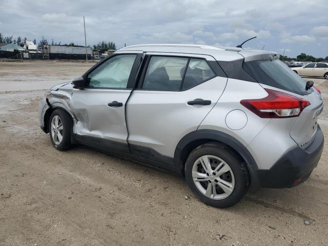 NISSAN KICKS 2018 Srebrny