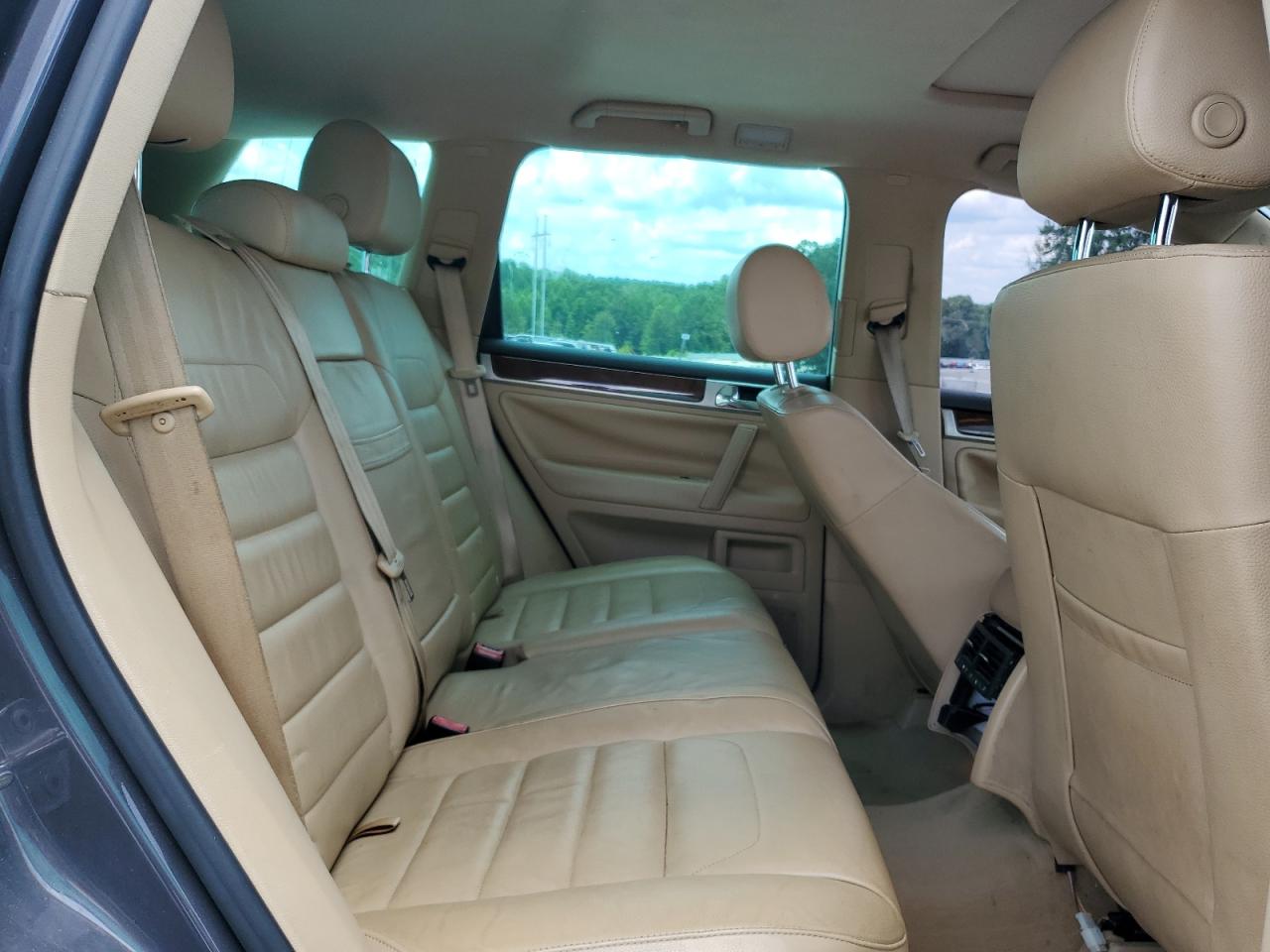 2008 Volkswagen Touareg 2 V6 VIN: WVGBE77L48D072953 Lot: 63320345