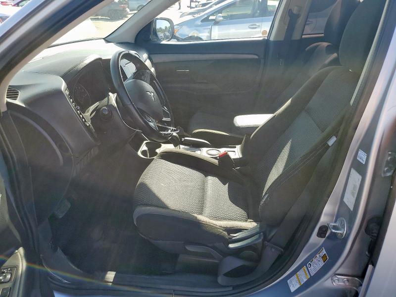 Parquets MITSUBISHI OUTLANDER 2016 Silver