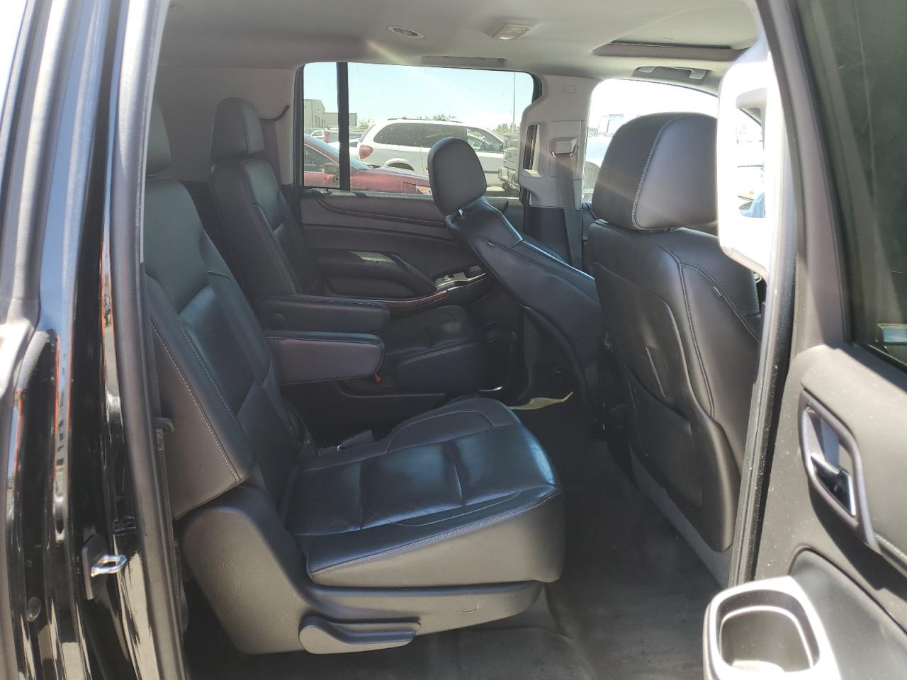 1gnskkkc9fr277778 1GNSKKKC9FR277778 2015 Chevrolet Suburban K1500 Ltz