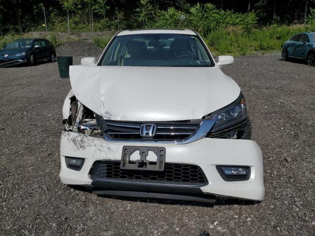 Sedans HONDA ACCORD 2015 White