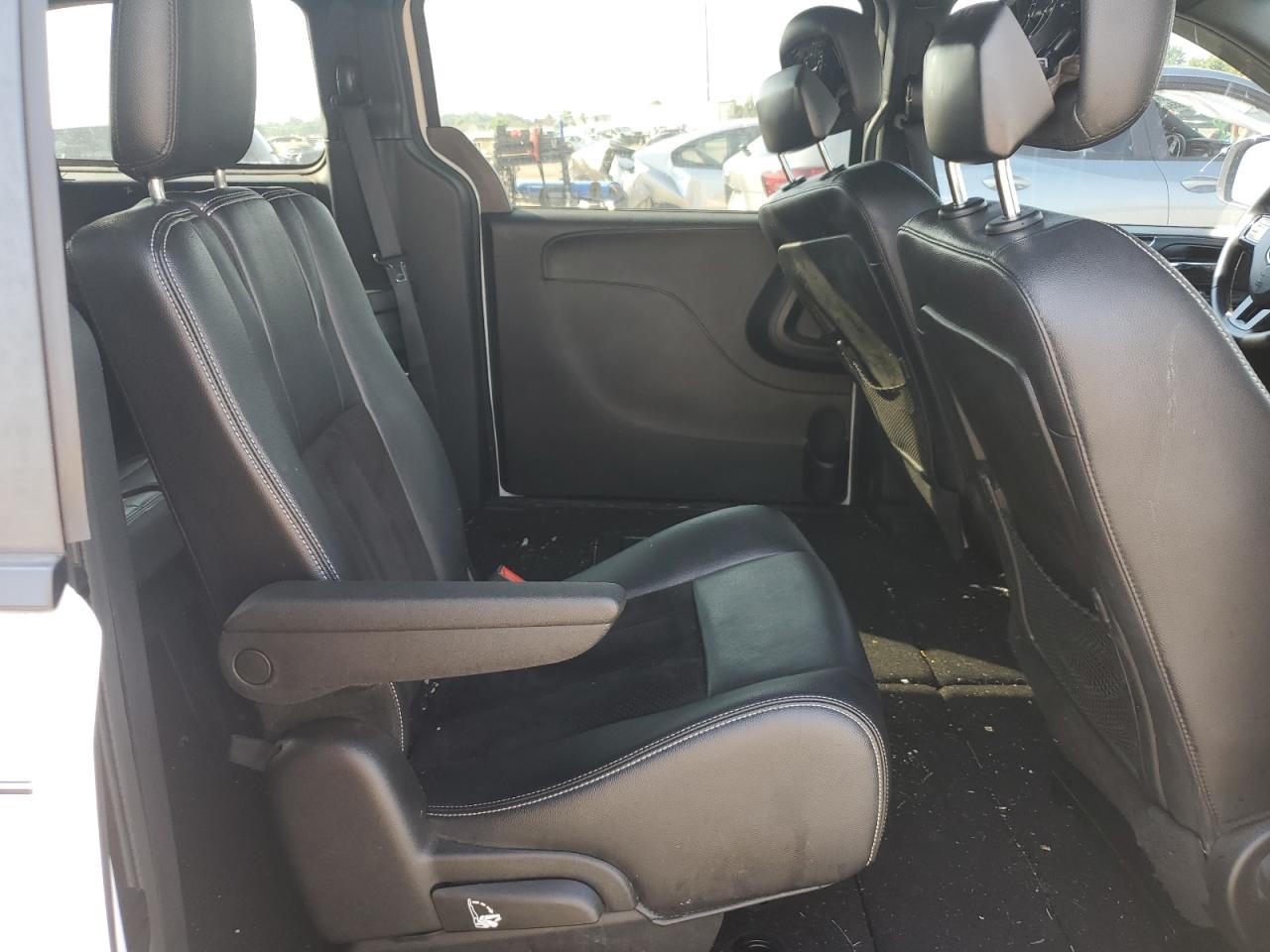 2014 Dodge Grand Caravan Sxt VIN: 2C4RDGCG1ER366804 Lot: 64023745