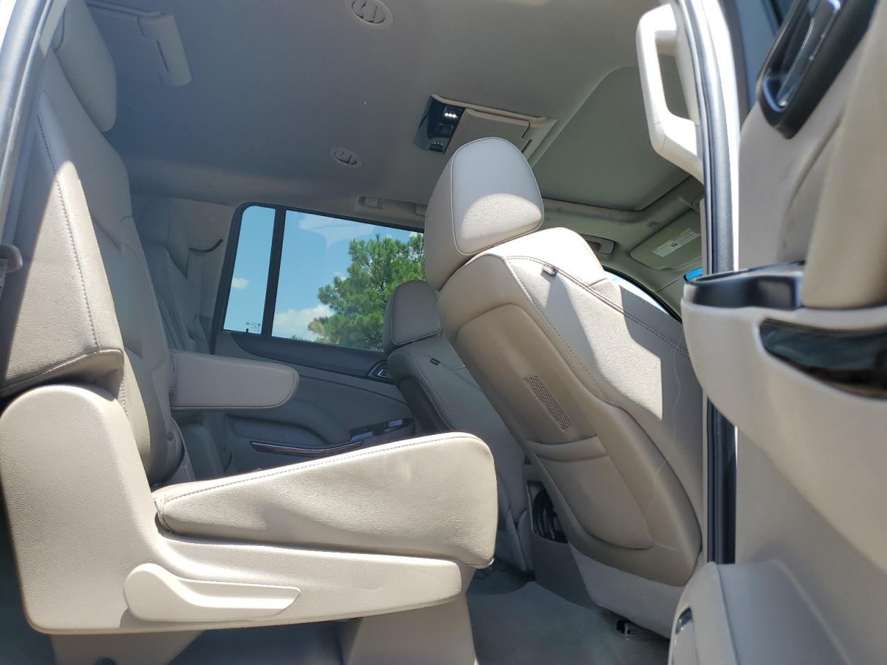 2016 GMC Yukon Xl C1500 Slt VIN: 1GKS1GKC5GR413936 Lot: 64162475