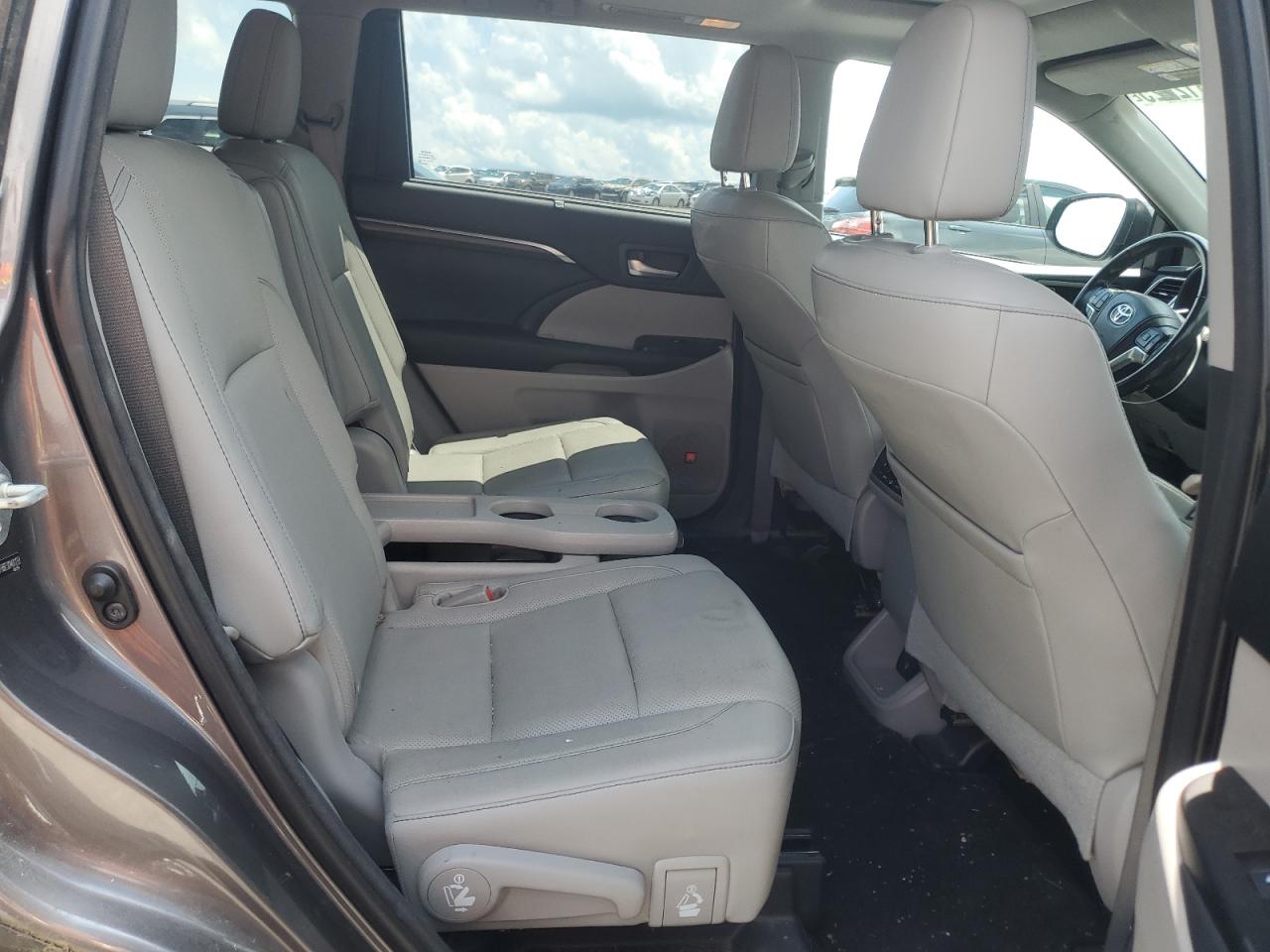 2021 Toyota Highlander Limited VIN: 5TDDKRFH6ES040133 Lot: 64812225