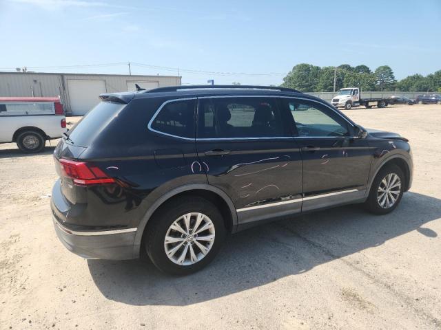  VOLKSWAGEN TIGUAN 2018 Черный