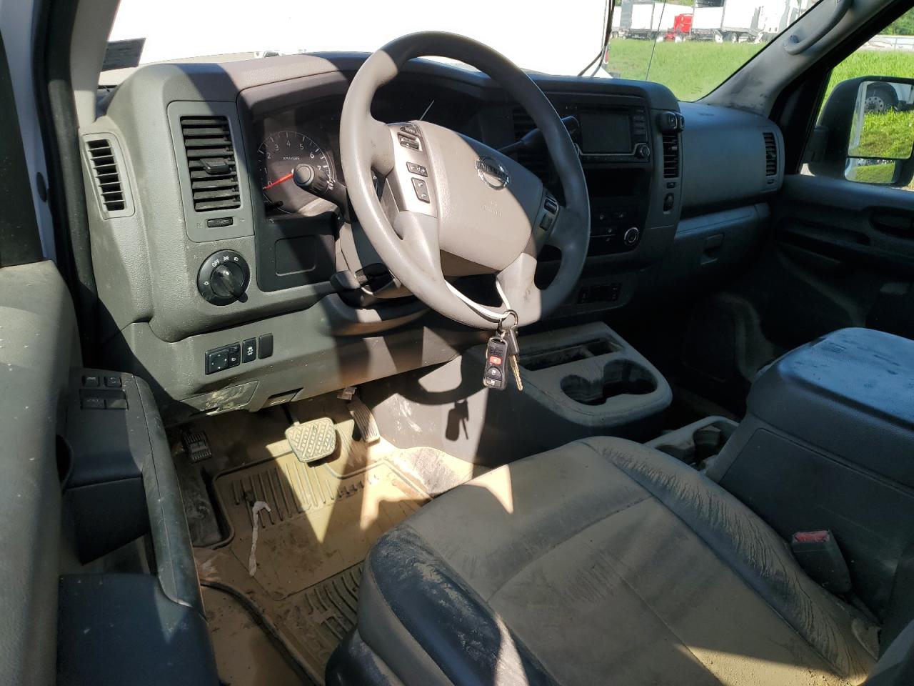 1n6bf0ky8jn810987 1N6BF0KY8JN810987 2018 Nissan Nv 1500 S
