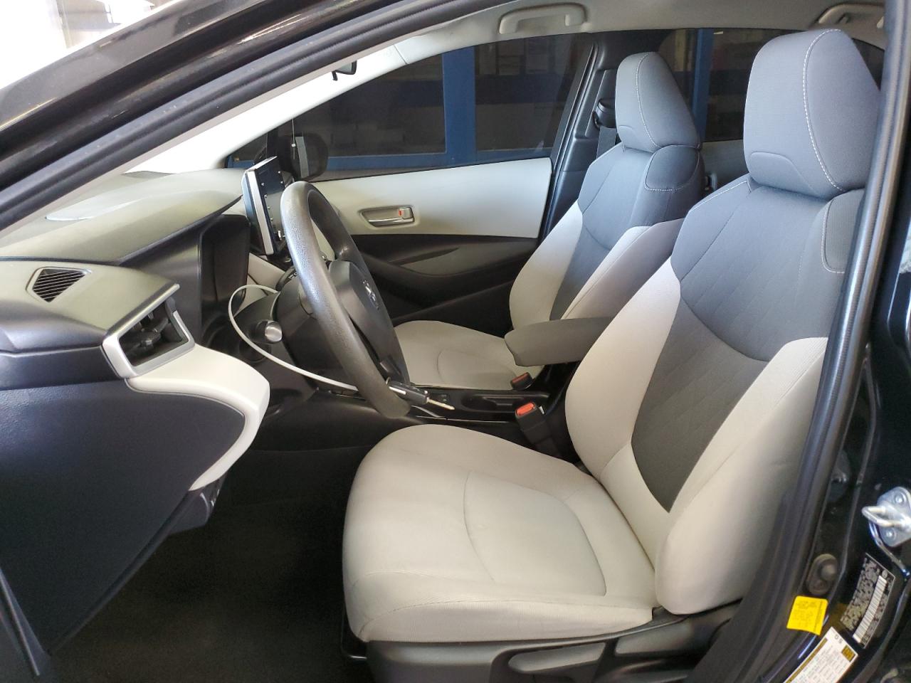 2020 Toyota Corolla Le VIN: JTDEPRAE9LJ049230 Lot: 65400525