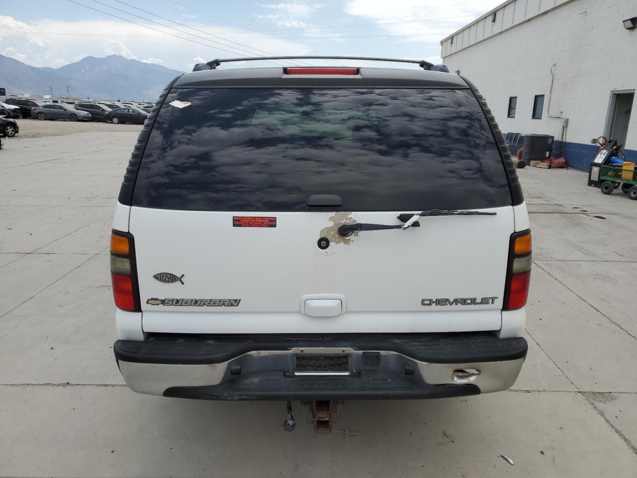2005 Chevrolet Suburban K1500 VIN: 3GNFK16Z05G280481 Lot: 62952245