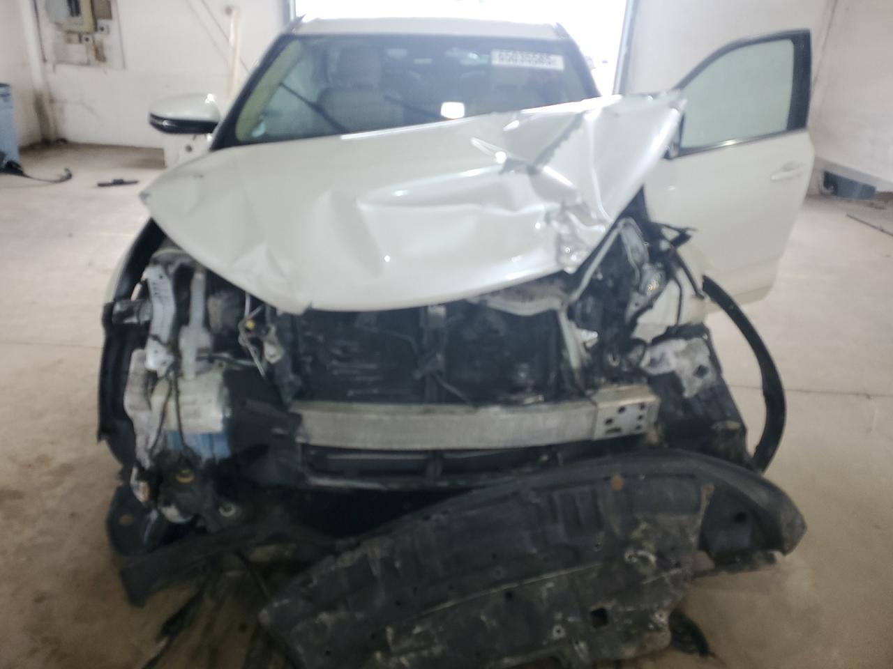 2016 Toyota Highlander Xle VIN: 5TDJKRFH9GS287930 Lot: 65035585