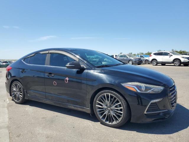  HYUNDAI ELANTRA 2018 Czarny