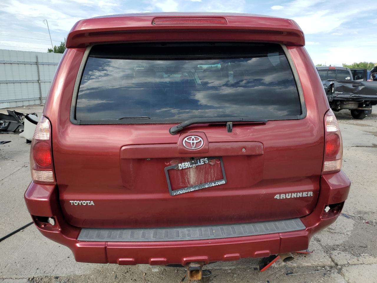 2005 Toyota 4Runner Limited VIN: JTEBT17R758028165 Lot: 65469745