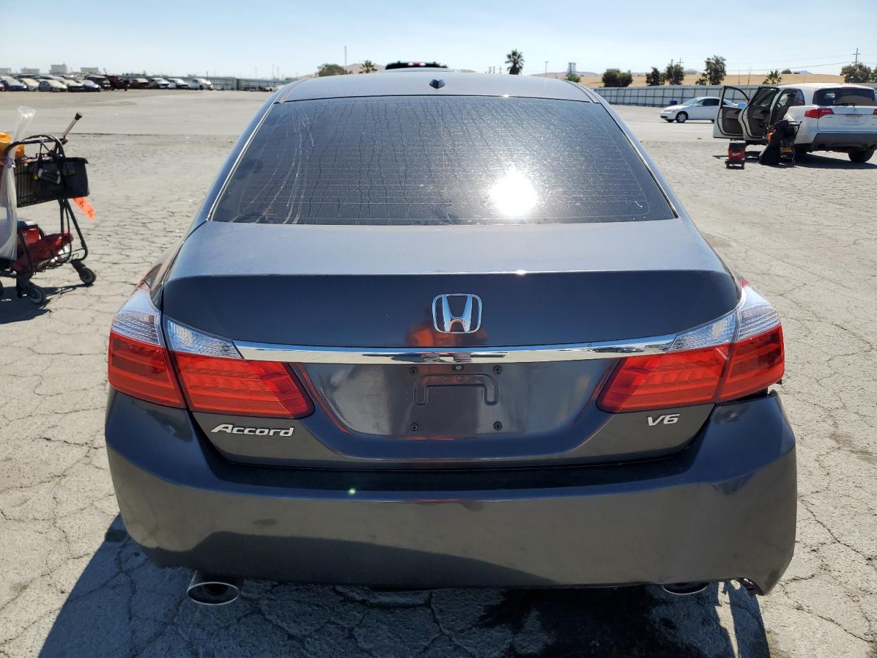 2014 Honda Accord Exl VIN: 1HGCR3F88EA039911 Lot: 64888825