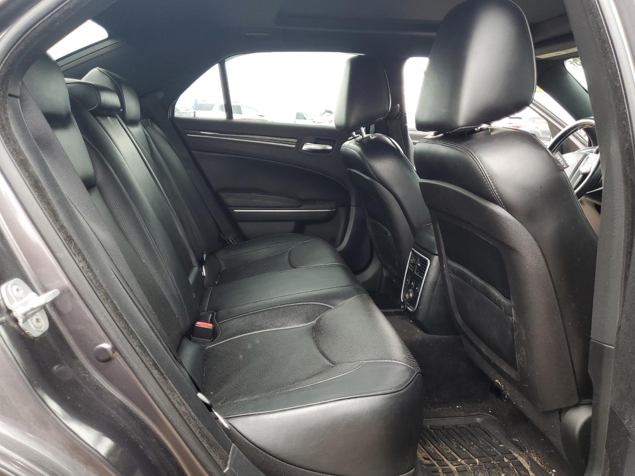 2013 Chrysler 300C VIN: 2C3CCAET3DH694198 Lot: 61879405