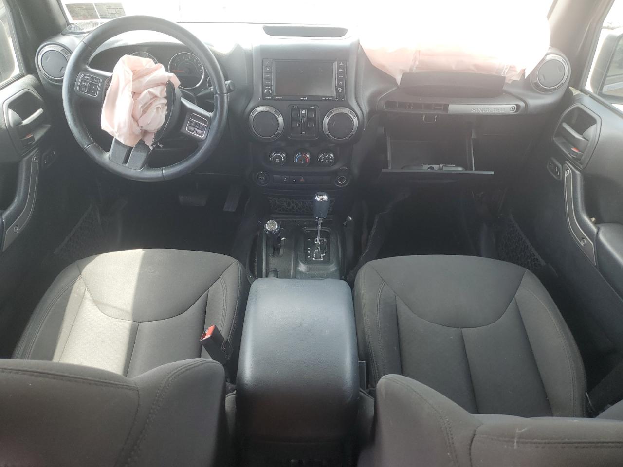 1c4hjwdg2hl733512 1C4HJWDG2HL733512 2017 Jeep Wrangler Unlimited Sport