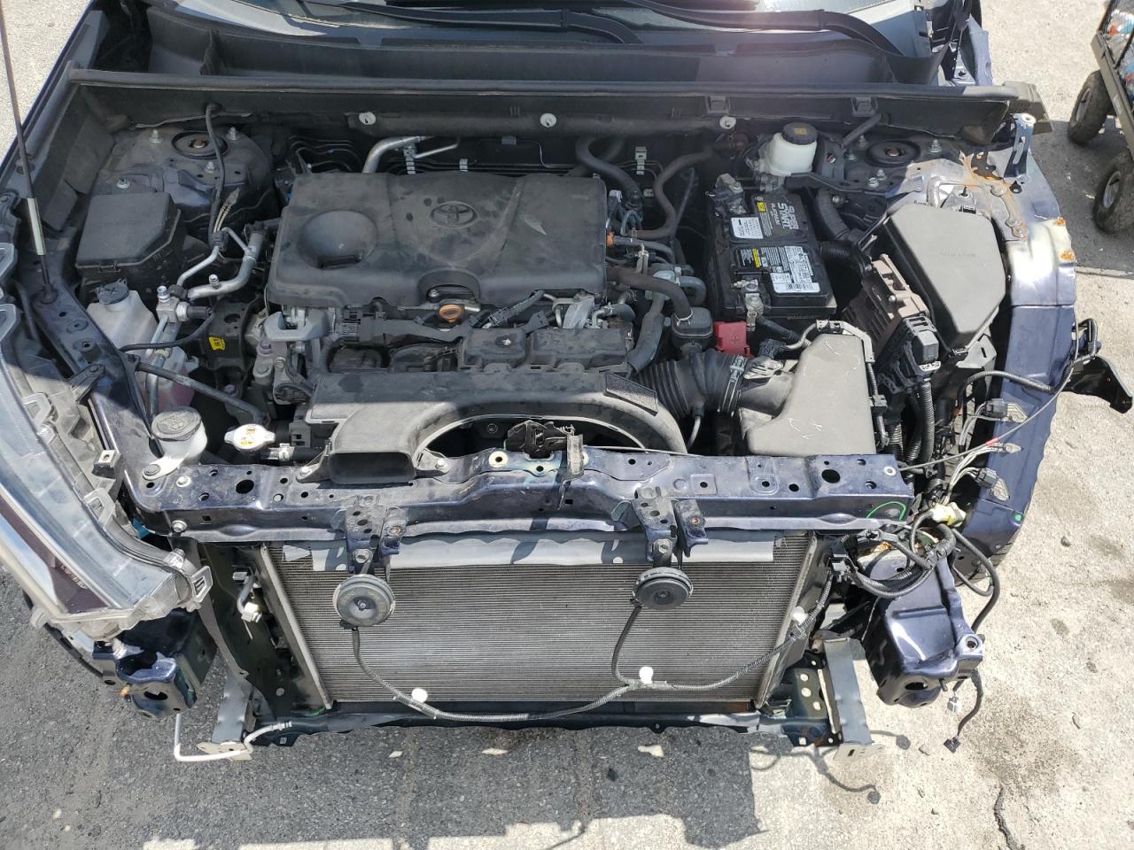 2020 Toyota Rav4 Xle VIN: 2T3W1RFV2LW078553 Lot: 65144205