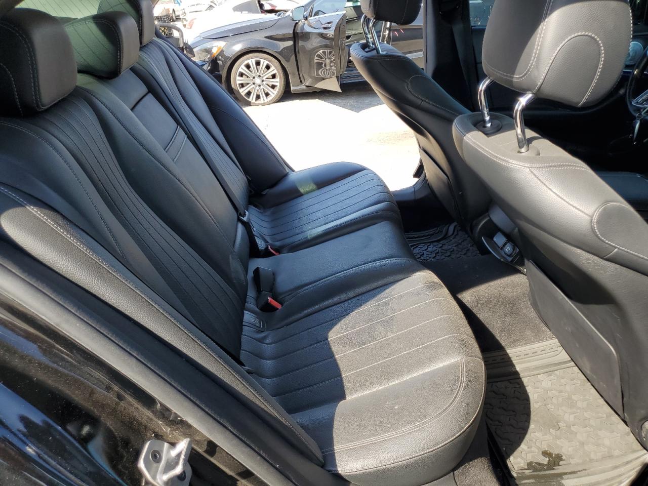 2019 Mercedes-Benz E 300 VIN: WDDZF4JB9KA667326 Lot: 65271475