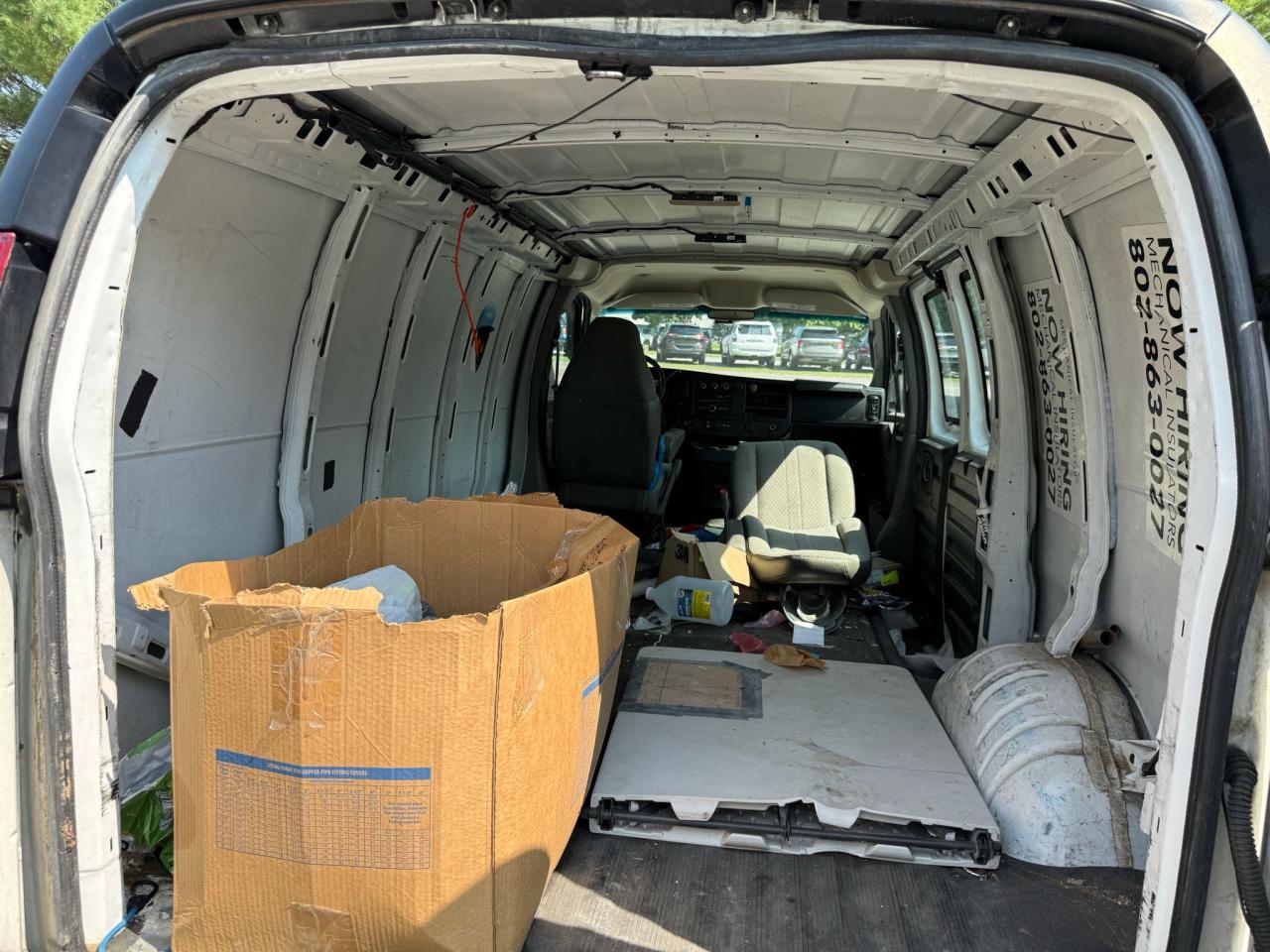 1gtw7aff3h1137883 1GTW7AFF3H1137883 2017 GMC Savana G2500