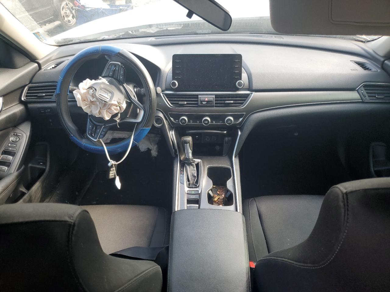2022 Honda Accord Lx VIN: 1HGCV1F15NA002317 Lot: 63988055