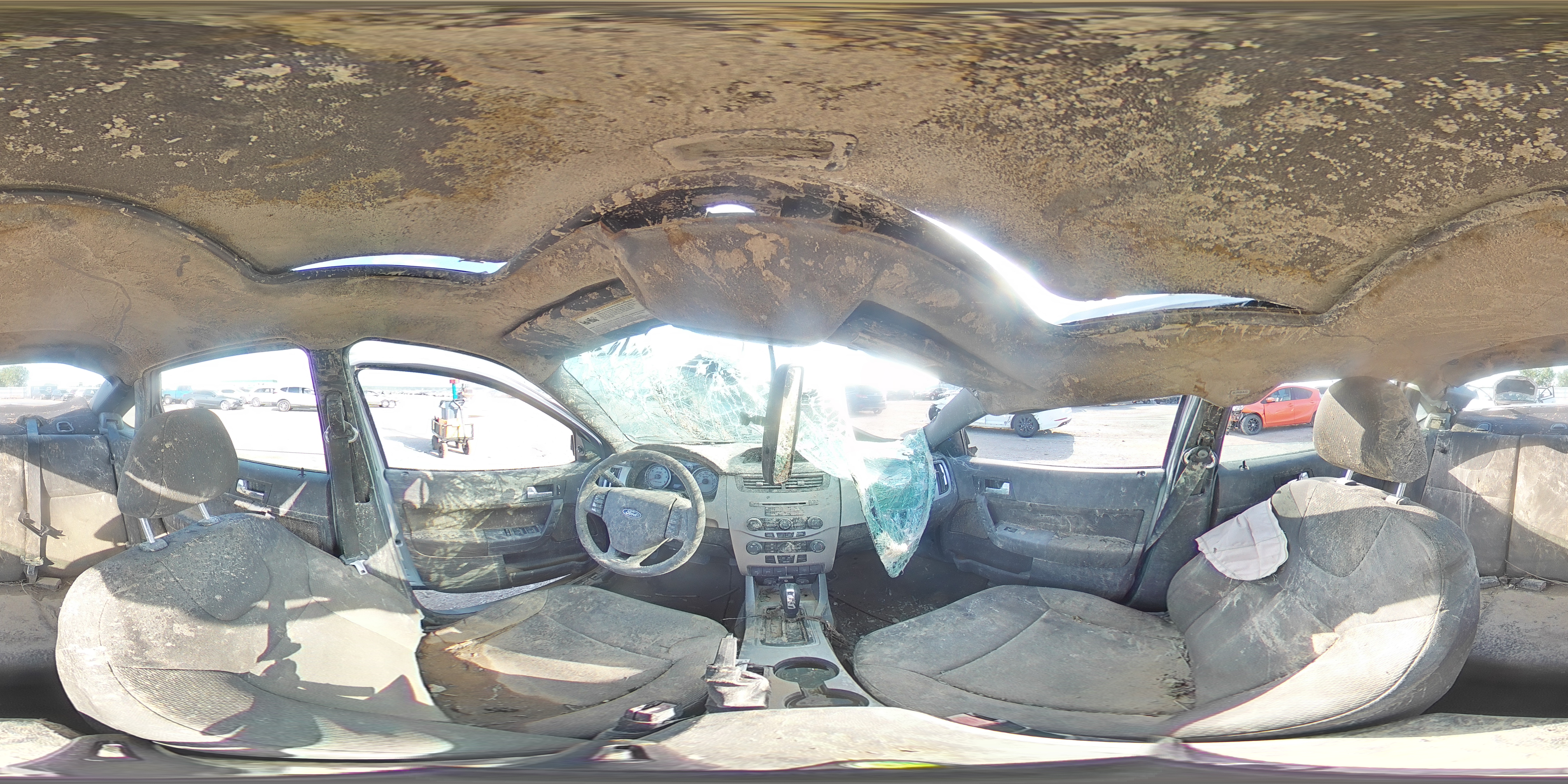 2008 Ford Focus Se VIN: 1FAHP35N18W260247 Lot: 63333885