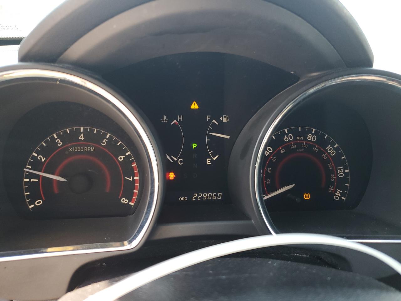 5TDBK3EH5BS083444 2011 Toyota Highlander Base