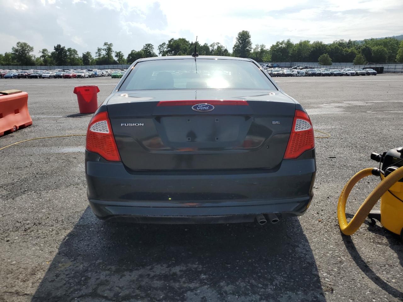 3FAHP0HA8AR244482 2010 Ford Fusion Se