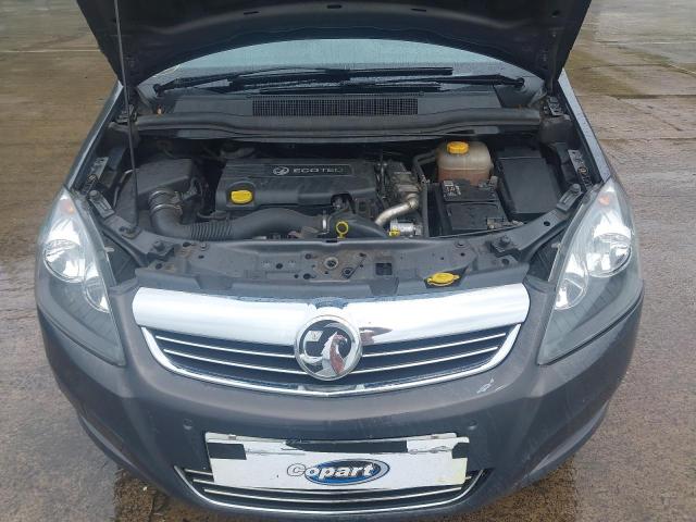 2013 VAUXHALL ZAFIRA DESIGN NAV CDTI EC 