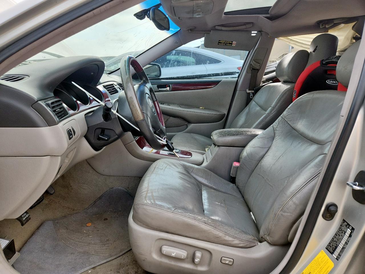 2004 Lexus Es 330 VIN: JTHBA30G840022305 Lot: 64996115