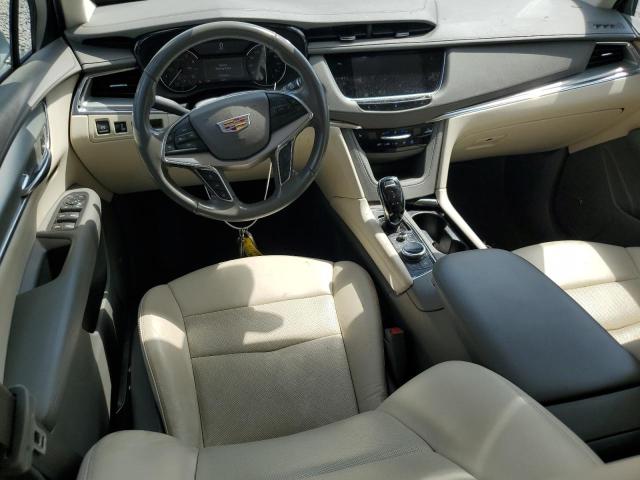  CADILLAC XT5 2020 White
