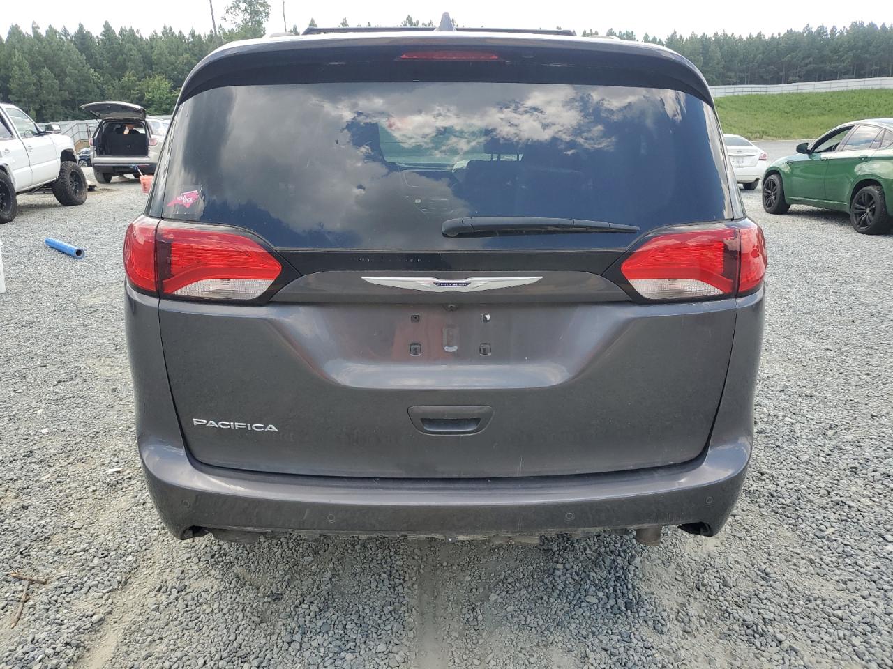 2020 Chrysler Pacifica Touring L VIN: 2C4RC1BG4LR223523 Lot: 66622825