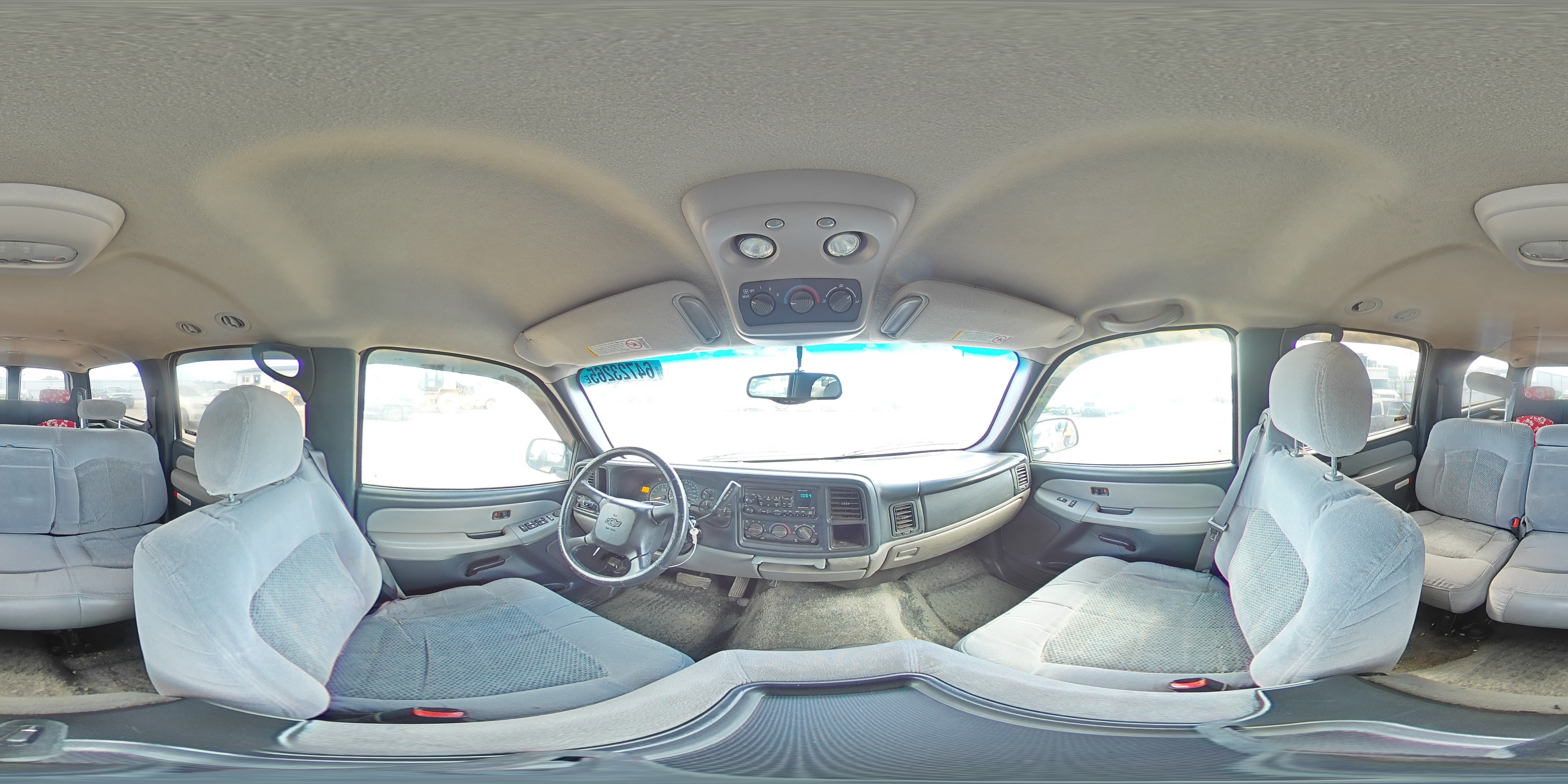 2001 Chevrolet Suburban C1500 VIN: 3GNEC16T81G100873 Lot: 64723265