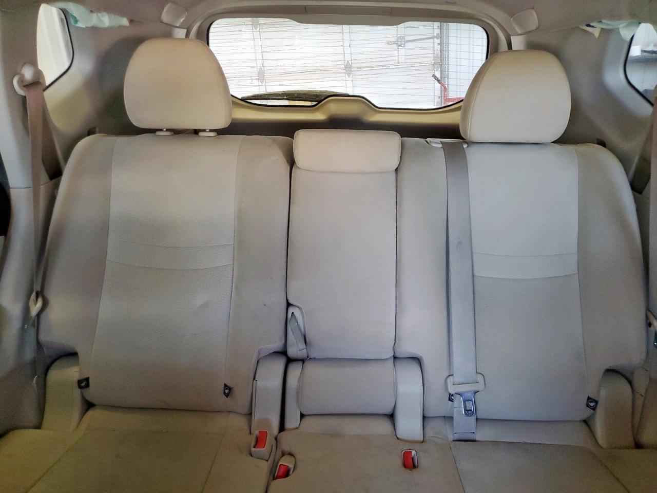 2015 Nissan Rogue S VIN: KNMAT2MV3FP528547 Lot: 65551325
