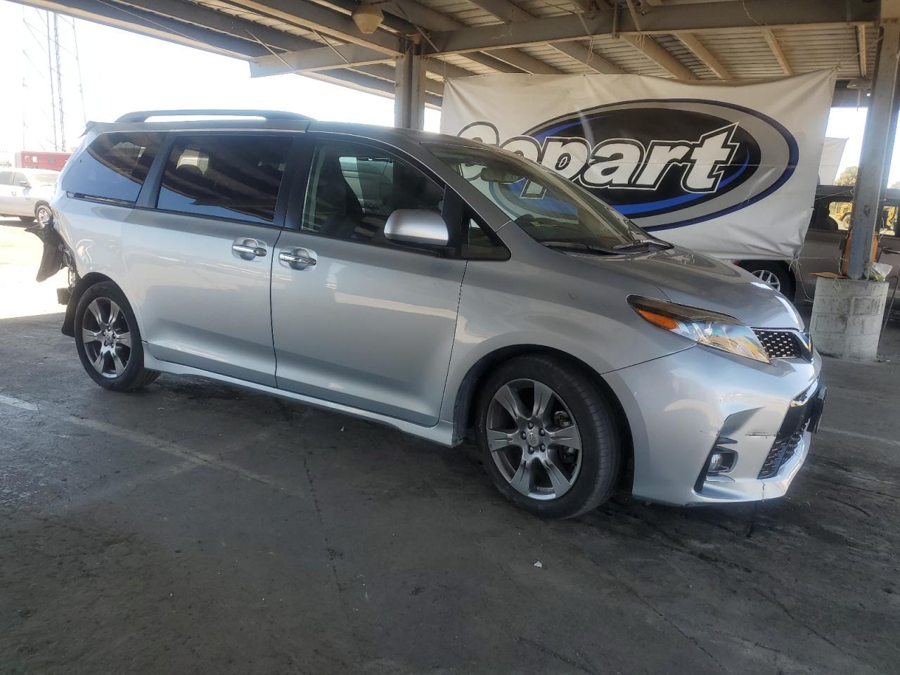 2020 Toyota Sienna Se VIN: 5TDXZ3DC3LS087193 Lot: 65535045