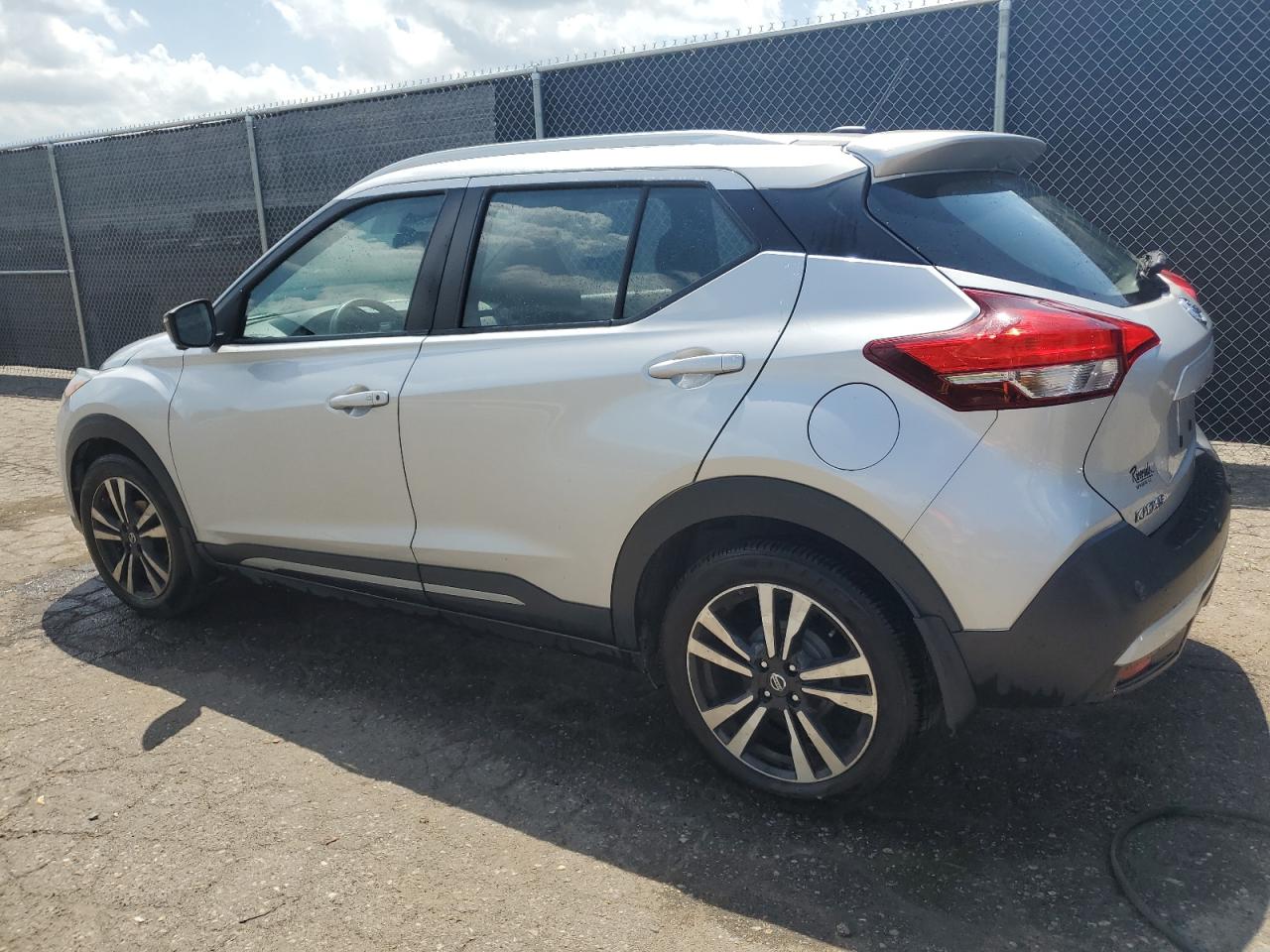 2020 Nissan Kicks Sr VIN: 3N1CP5DV9LL550481 Lot: 65978545