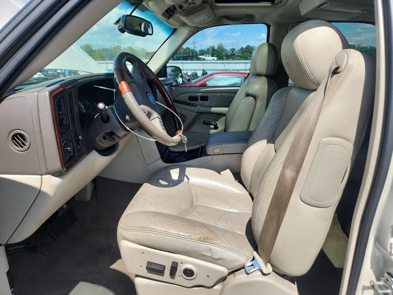 2005 Cadillac Escalade Luxury VIN: 1GYEK63N65R128508 Lot: 64121575