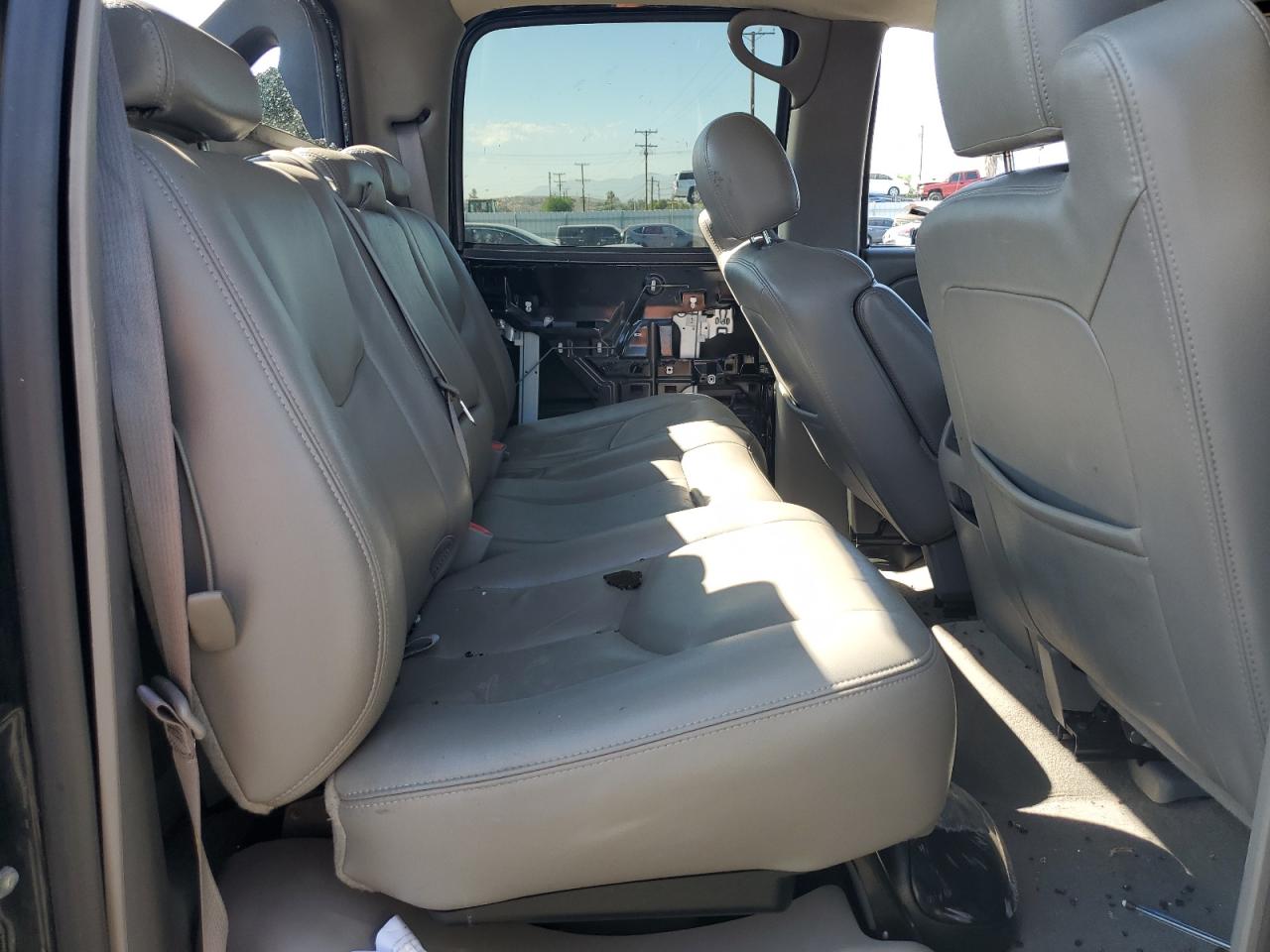 2005 Chevrolet Avalanche C1500 VIN: 3GNEC12Z35G262930 Lot: 63447825