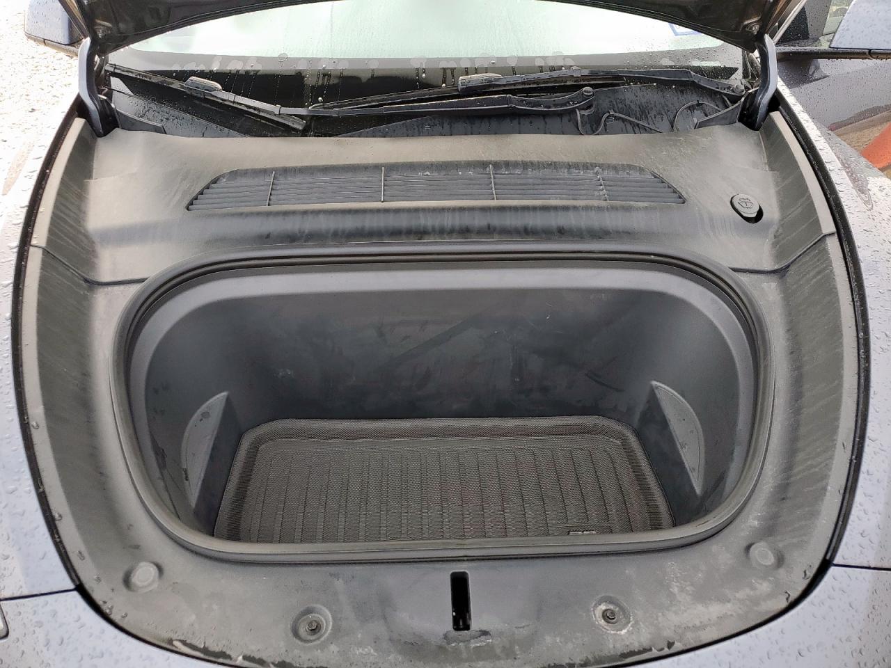 2022 Tesla Model Y VIN: 7SAYGDEE3NA002392 Lot: 63268865
