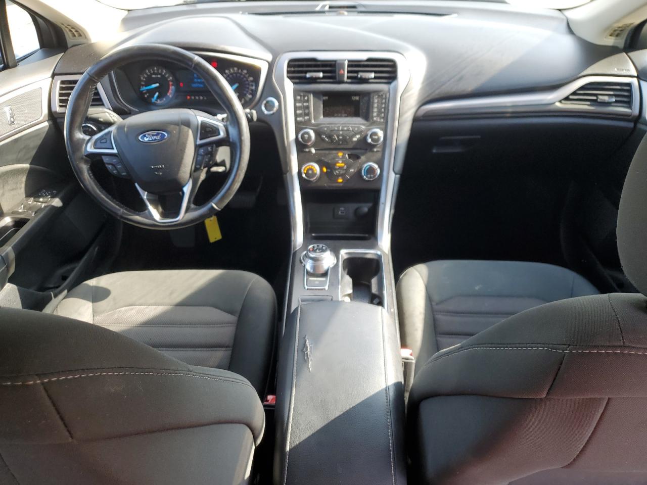 2017 Ford Fusion S VIN: 3FA6P0G71HR402104 Lot: 65556475