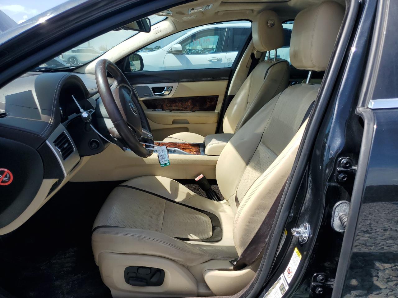 2015 Jaguar Xf 3.0 Sport VIN: SAJWA0F75F8U77367 Lot: 64336075