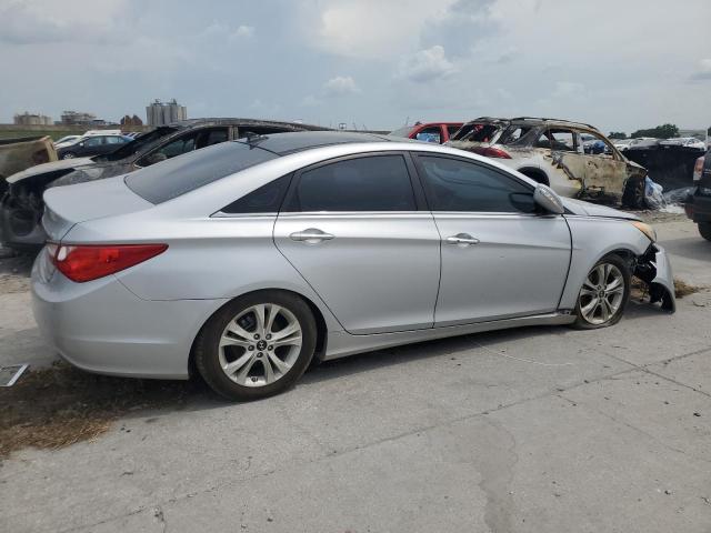 Sedans HYUNDAI SONATA 2012 Srebrny