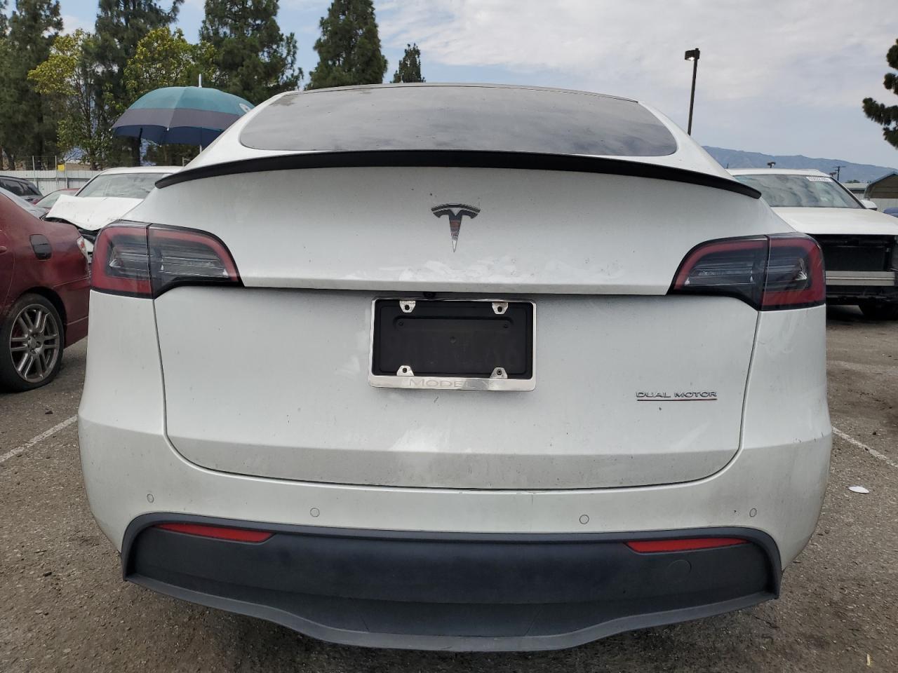 2022 Tesla Model Y VIN: 7SAYGDEF4NF404563 Lot: 65183905