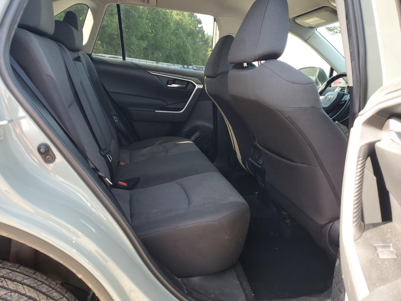 2022 Toyota Rav4 Xle VIN: 2T3P1RFV3NW284911 Lot: 64572425