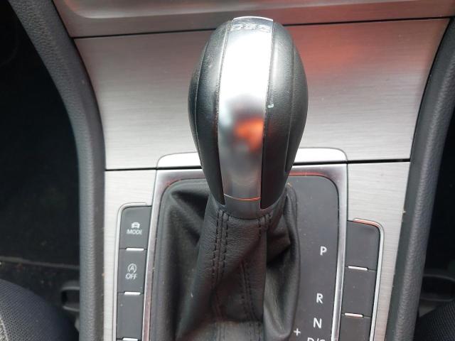 2014 VOLKSWAGEN GOLF SE BL