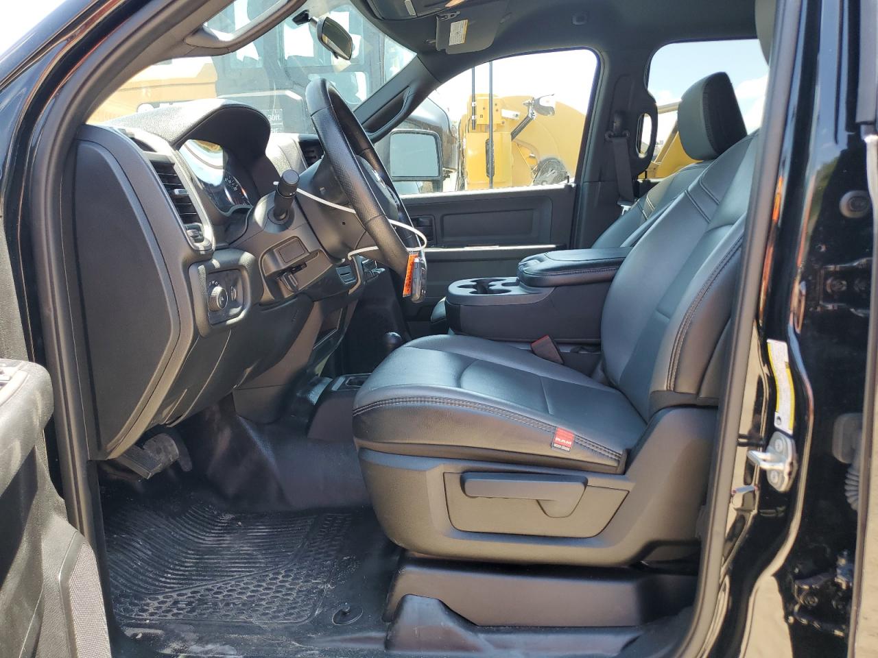 2024 Ram 2500 Tradesman VIN: 3C6UR5HL7RG175929 Lot: 64419585