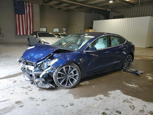  TESLA MODEL 3 2018 Granatowy