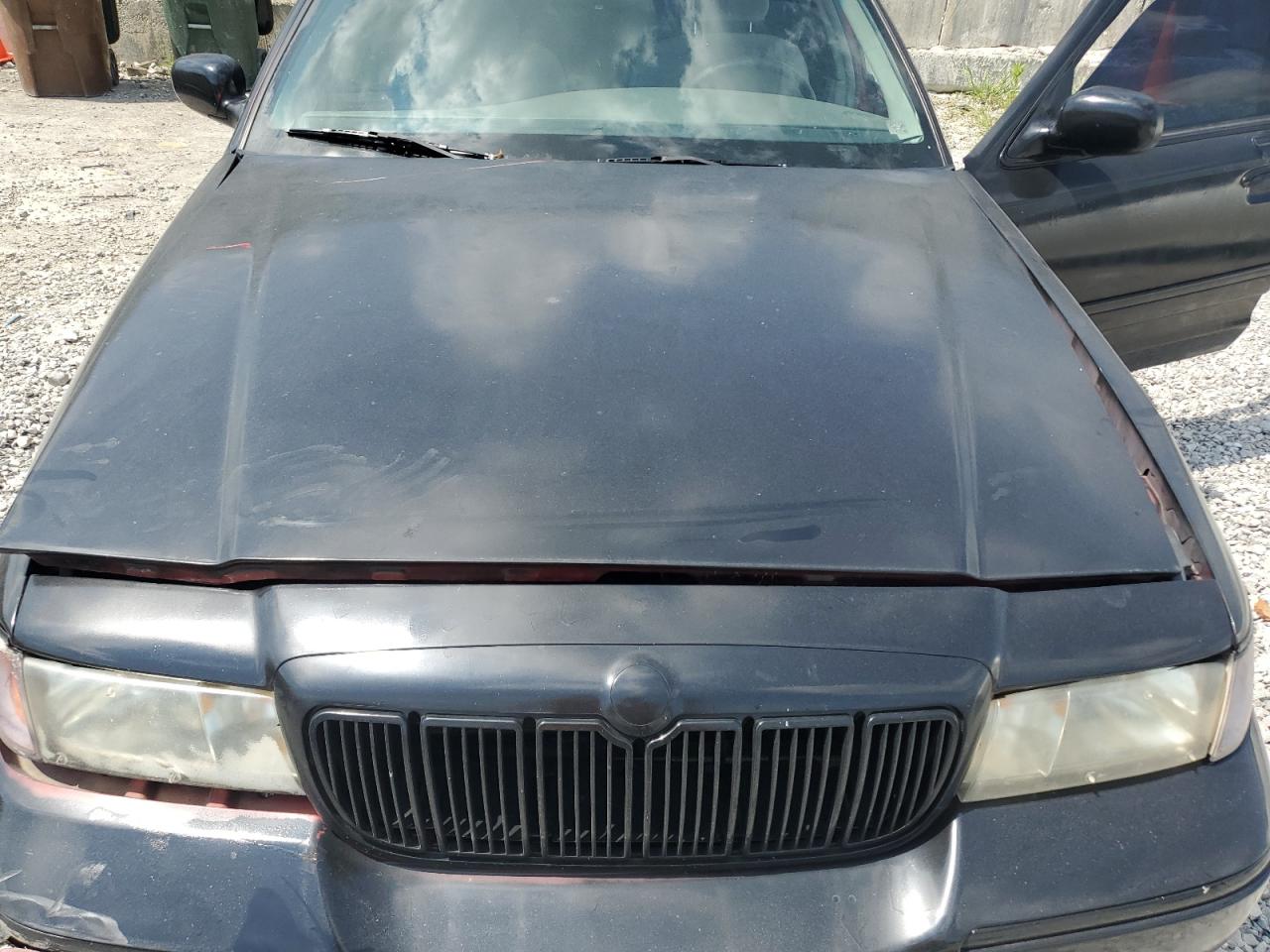 1999 Mercury Grand Marquis Gs VIN: 2MEFM74W0XX711097 Lot: 67101555