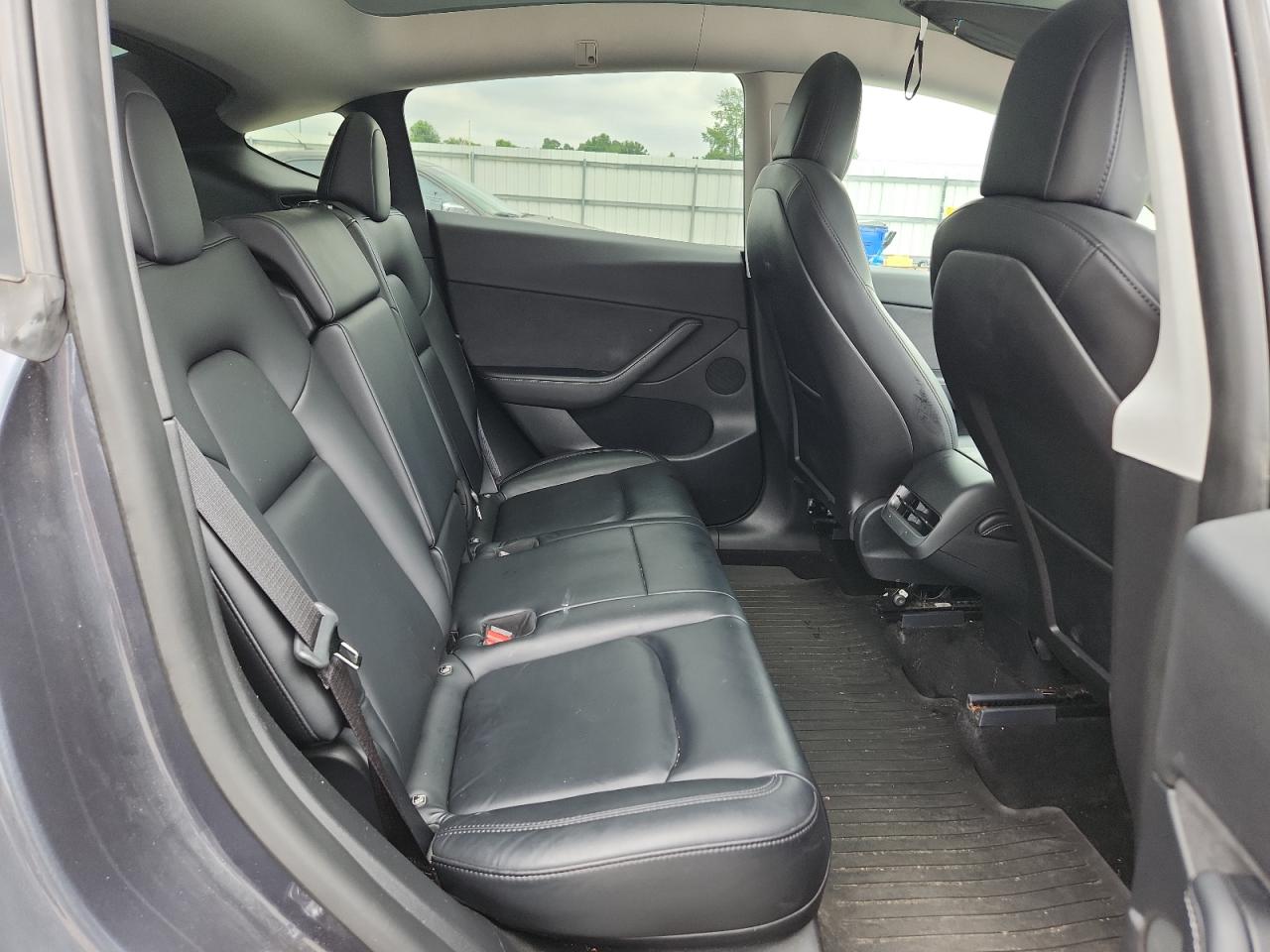 2021 Tesla Model Y VIN: 5YJYGDEE7MF287340 Lot: 62881785